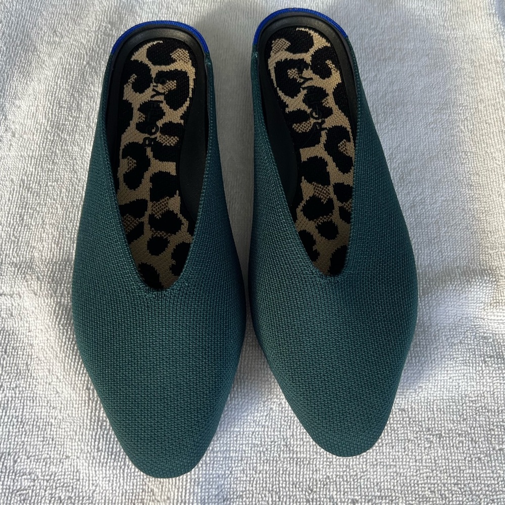 Rothy’s Almond Demi, Deep Emerald, size 6.5